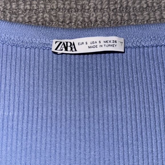 Zara small periwinkle crop top - Picture 2 of 3